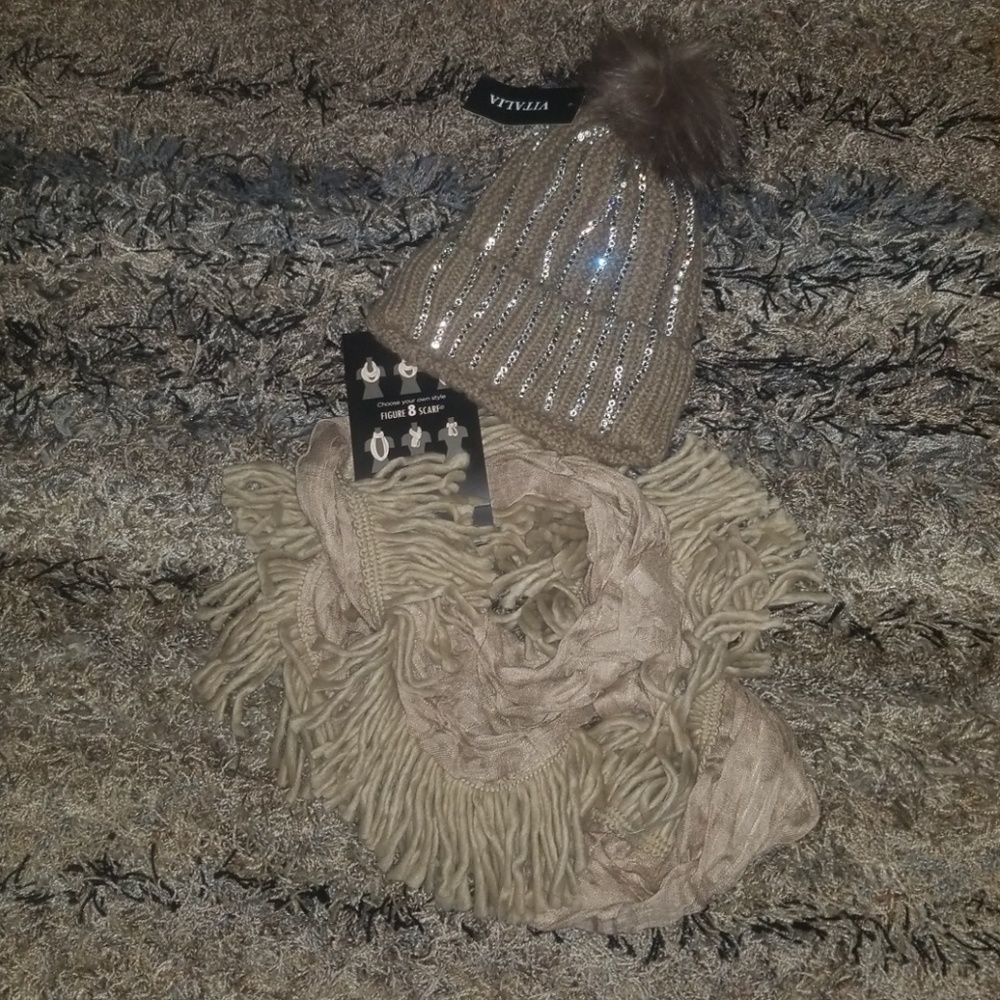 (Nwt) beige/taupe bling fuzz ball beanie/I-scarf